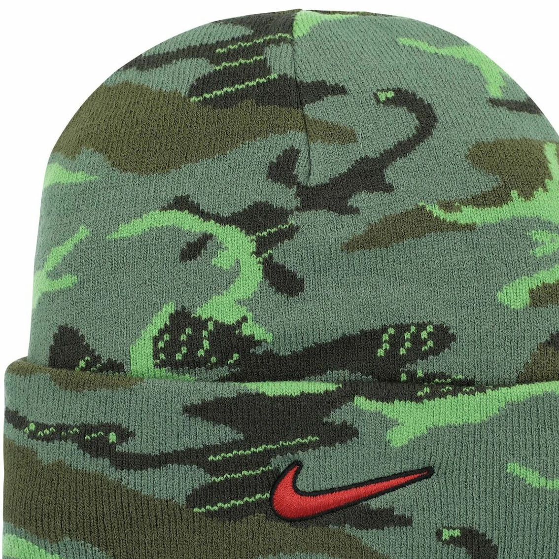 Nike Men's Camo Alabama Crimson Tide Veterans Day Cuffed Knit Hat 5 Nike Men's Camo Alabama Crimson Tide Veterans Day Cuffed Knit Hat - Image 3